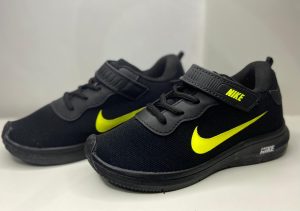 TÊNIS NIKE