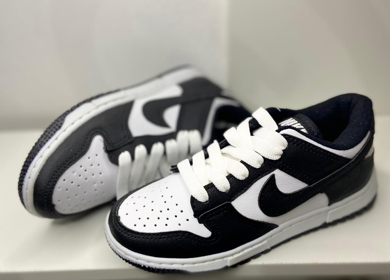 NIKE PANDA