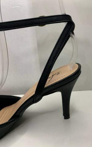 SCARPIN ABERTO C/ DETALHE AMÊNDOA