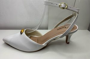 SCARPIN ABERTO C/ DETALHE AMÊNDOA