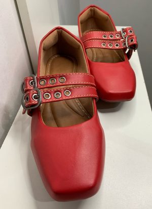 SAPATILHA BICO QUADRADO