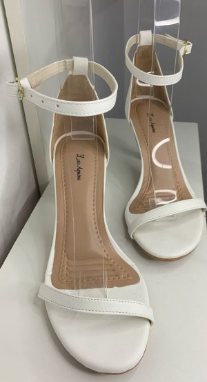 SANDÁLIA SALTO FINO