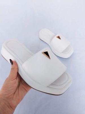 FLAT C/ DETALHE PIRÂMIDE